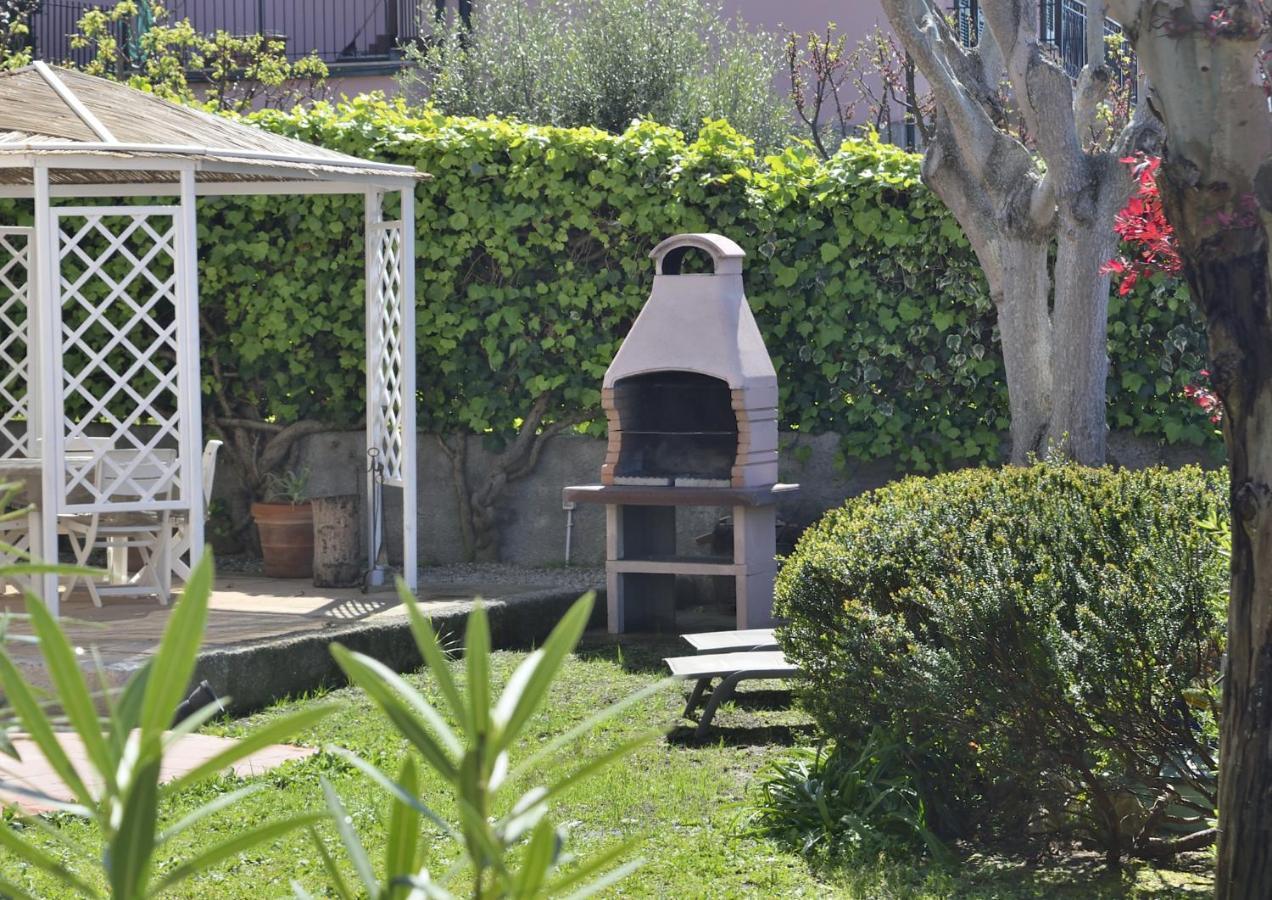 Villa Fiore Apartments Portoferraio Exterior photo